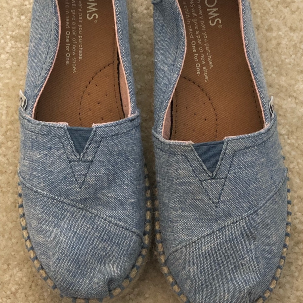 Girls Toms